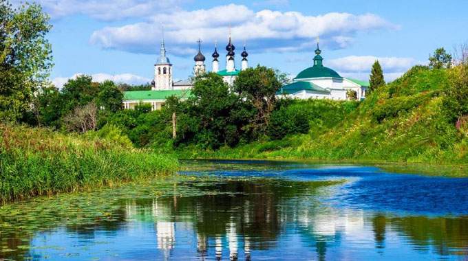 Grande Découverte Russe : l'Anneau d'Or (province russe), Moscou & Saint-Pétersbourg (CB-06)