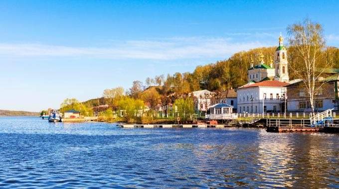 3-étoiles croisière fluviale en Russie - Saint-Pétersbourg - Anneau d'Or - Moscou - 11 jours (CR-01)