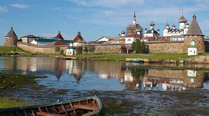 Découverte du nord russe : Saint-Pétersbourg - Kiji - Île Solovki - Goulag (KL-07)