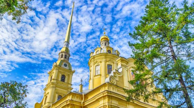 Explorez la Russie sans visa en prenant le ferry au départ d'Helsinki : Saint-Pétersbourg - 5 jours (VF-02)